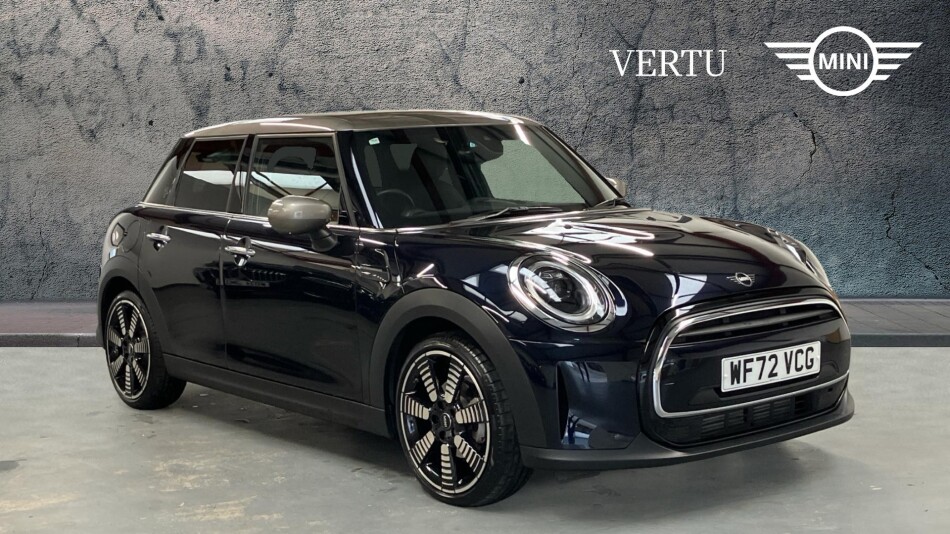MINI Hatchback 1.5 Cooper Exclusive 5dr Auto Petrol Hatchback